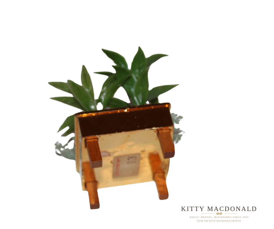 Vintage Dolls House Lundby Planter KM055