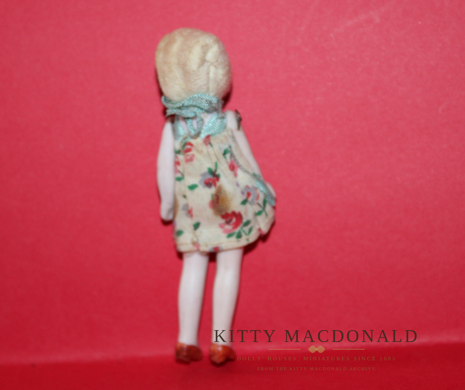 Antique 1920s German Bisque Dolls House Doll – Likely Hertwig KM381