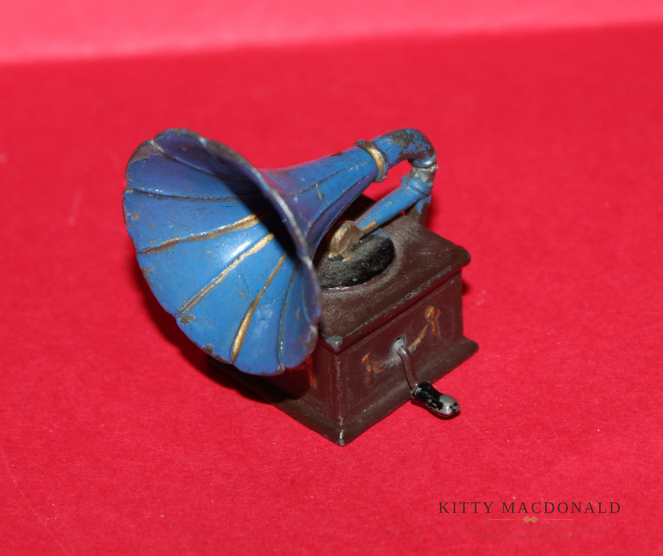 Antique German Dolls House Gerlach Gramophone KM404