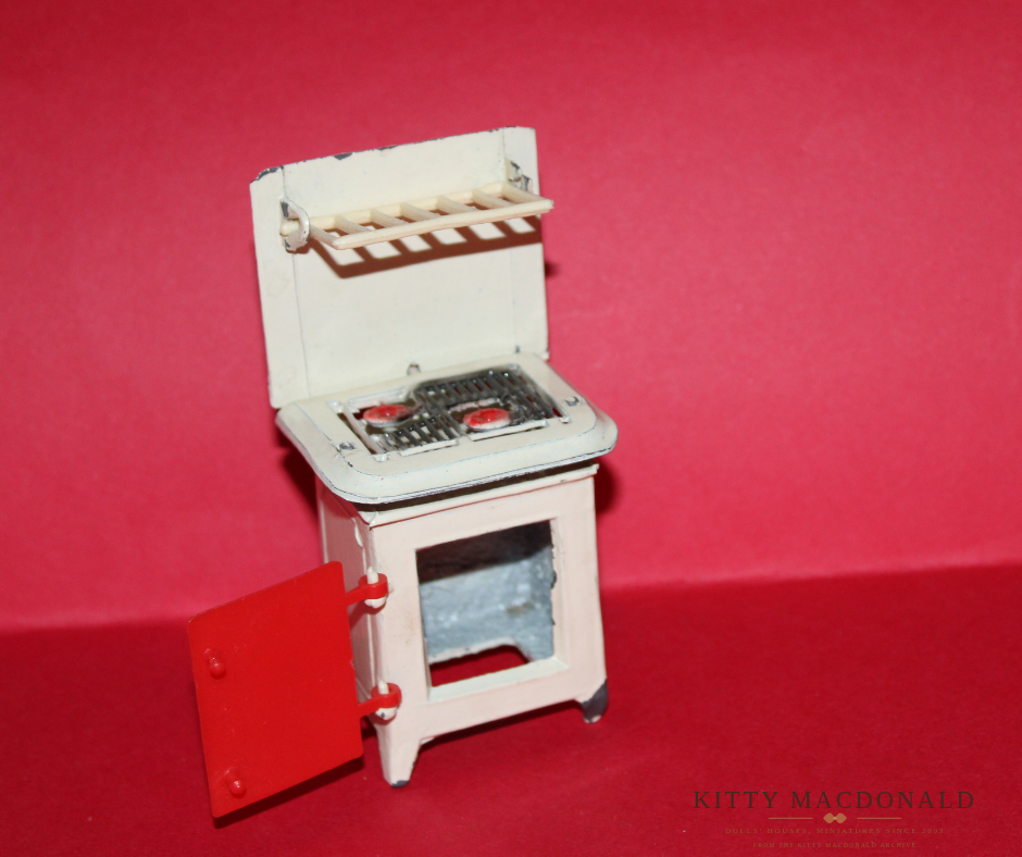 Vintage Barrett & Sons Dolls House Cooker KM322