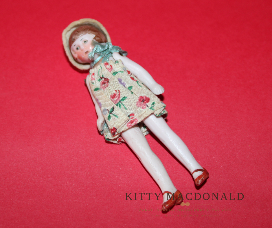 Antique 1920s German Bisque Dolls House Doll – Likely Hertwig KM381