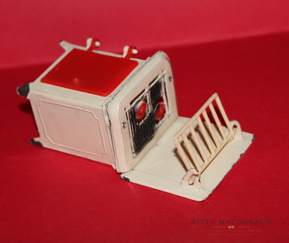 Vintage Barrett & Sons Dolls House Cooker KM322