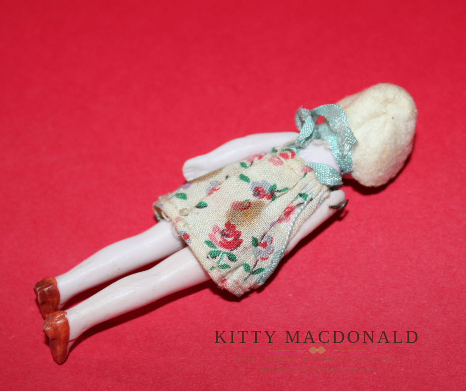 Antique 1920s German Bisque Dolls House Doll – Likely Hertwig KM381