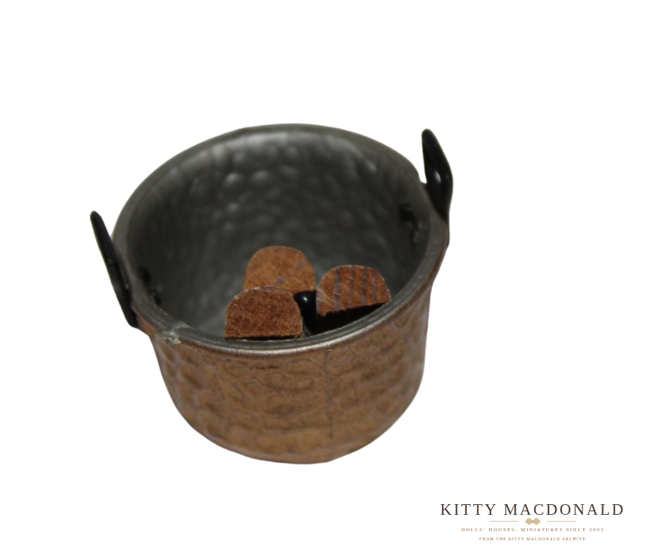 Vintage Dolls House Lundby Log Bucket KM