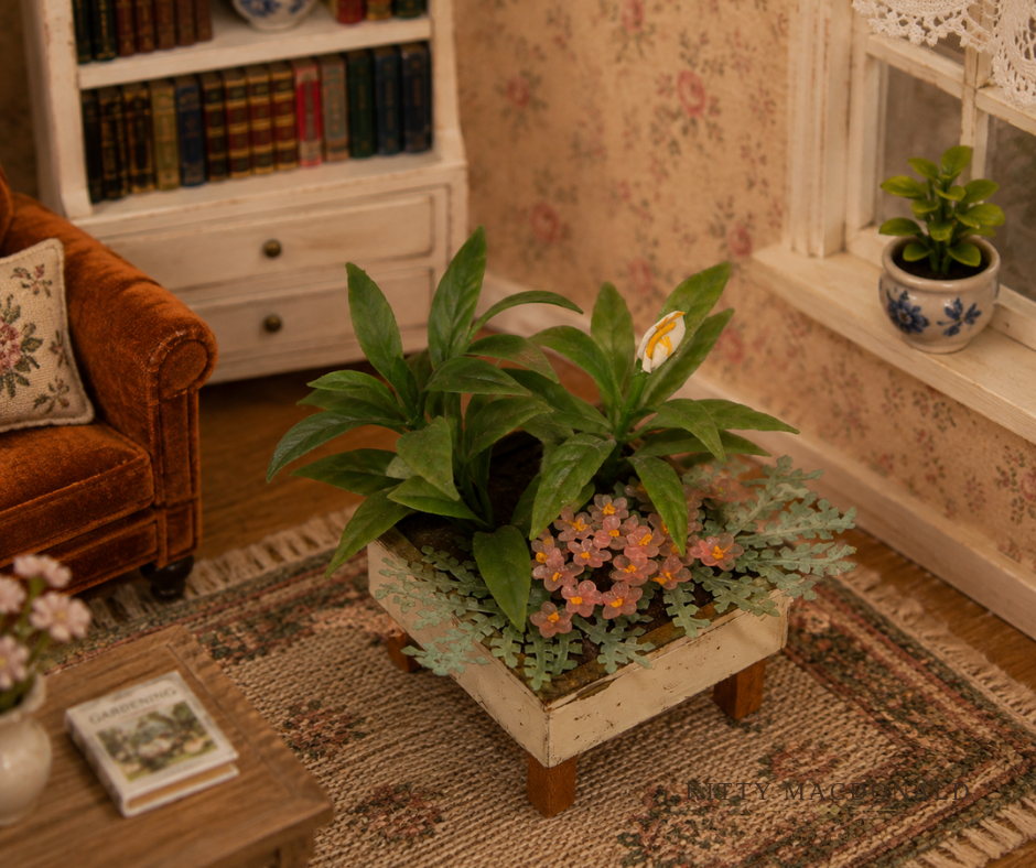 Vintage Dolls House Lundby Planter KM055