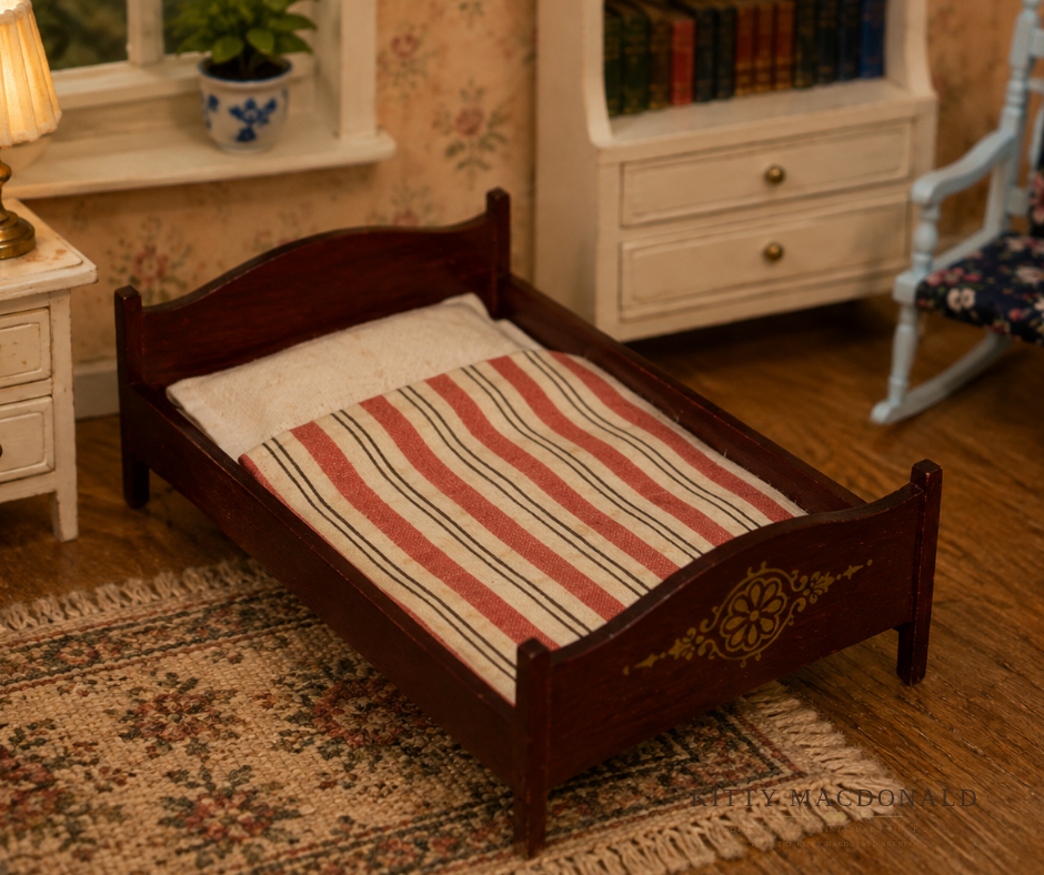 Vintage Dolls House Lundby Dark Wood Bed KM090