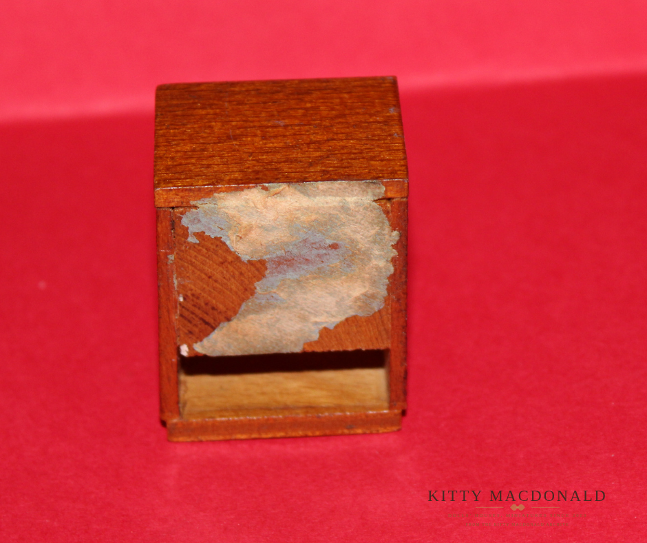 Vintage Dolls House Barton Television KM230