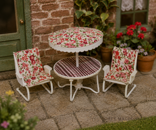 Vintage Dolls House Barton Garden Table With Parasol & Chairs KM537