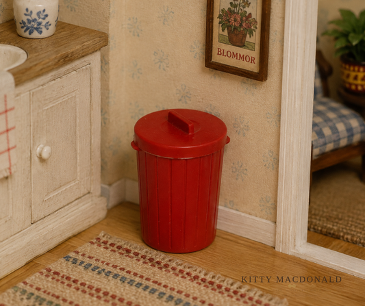 Vintage Dolls House Barton Red Bin KM051