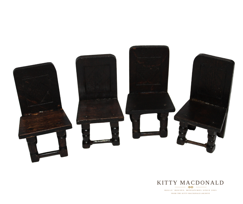 Vintage Dolls House Barton Tudor Table And Four Chairs KM193
