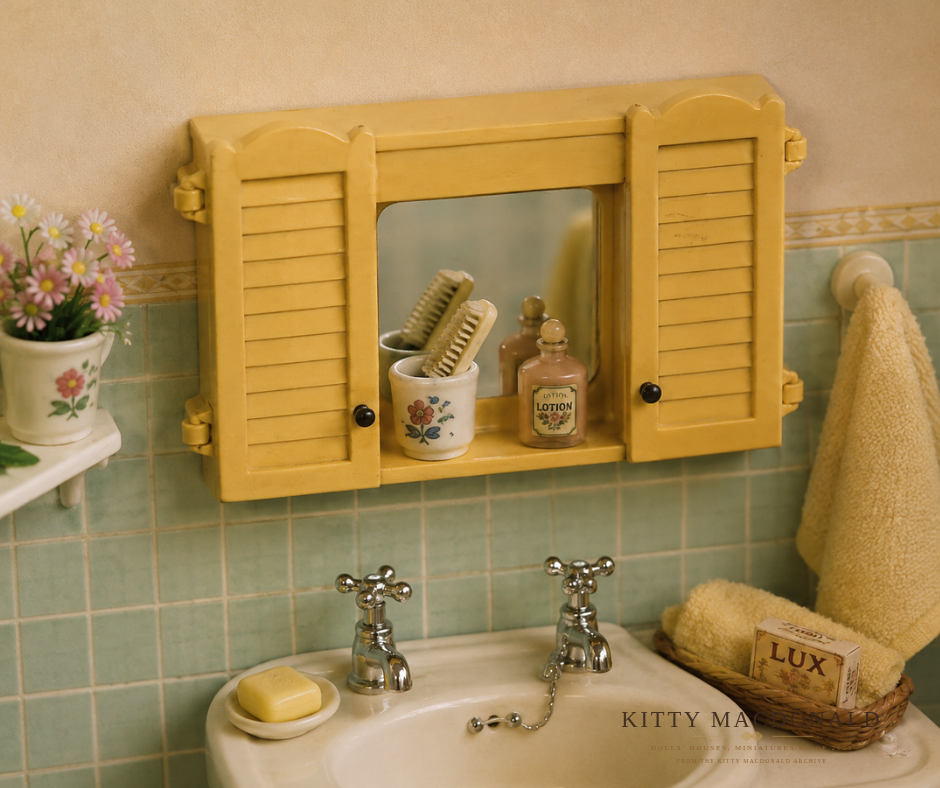 Vintage Dolls House Lundby Light Up Bathroom Cabinet KM576