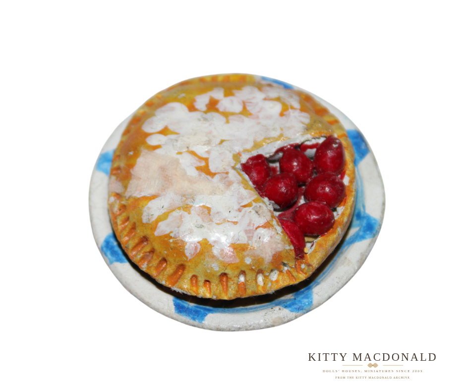 Vintage Dolls House Wren Toys Plaster Food – Cherry Pie on Plate KM559