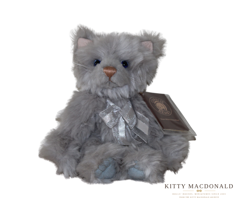 Charlie Bears Furball Kitten KM018