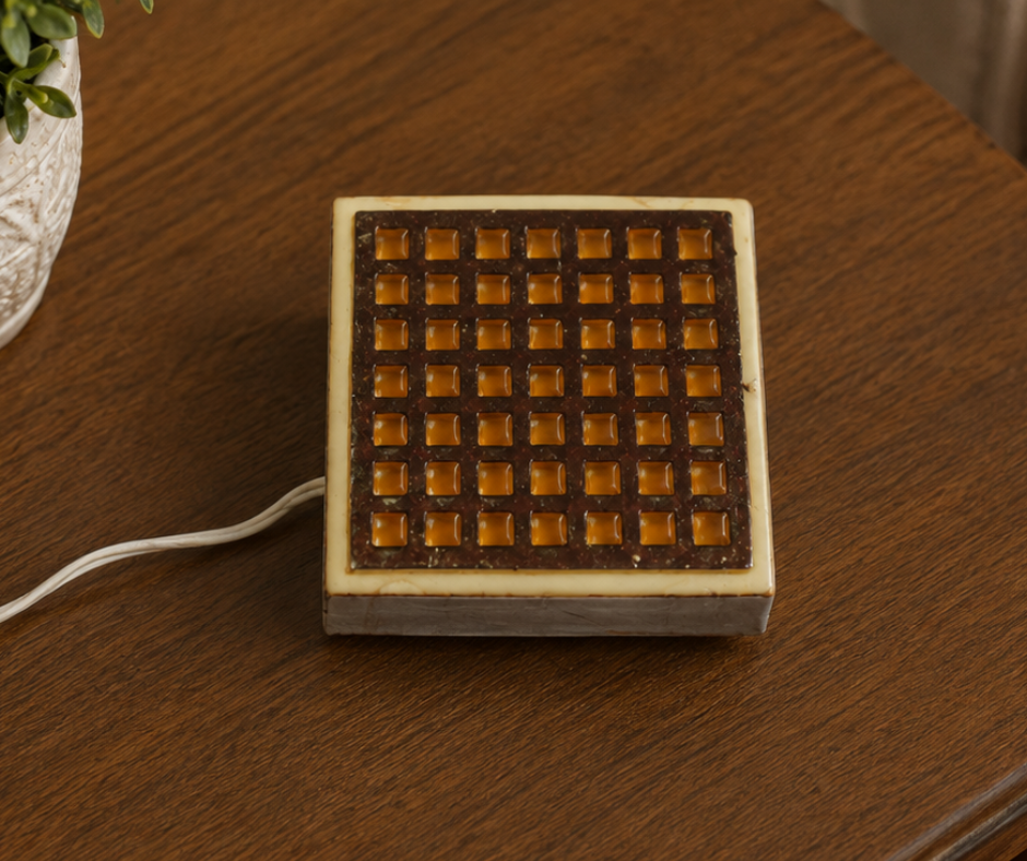 Vintage Dolls House Lundby Light KM539