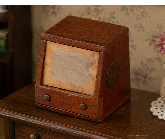 Vintage Dolls House Barton Television KM230